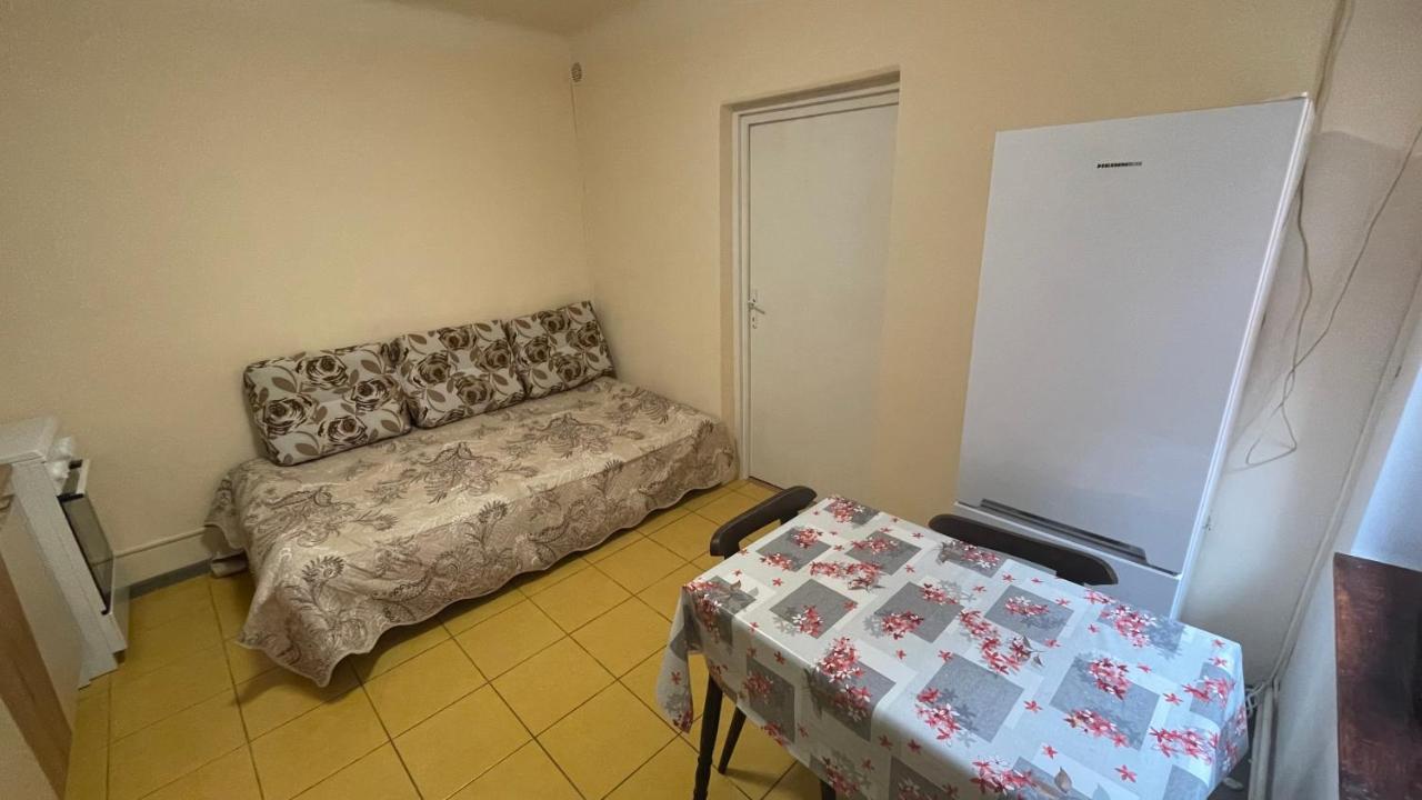Apartament In Centrul Brasovului Екстер'єр фото
