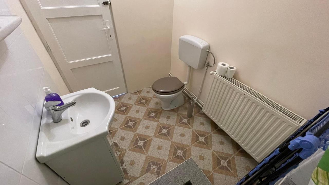 Apartament In Centrul Brasovului Екстер'єр фото