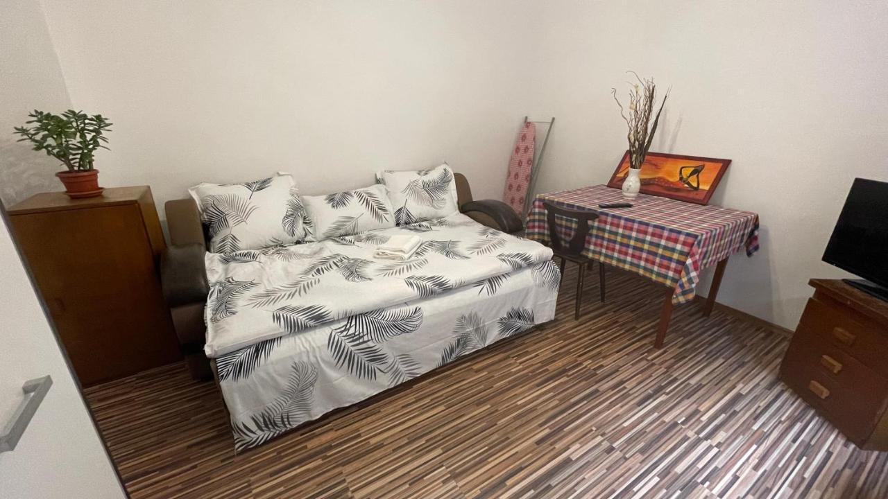 Apartament In Centrul Brasovului Екстер'єр фото